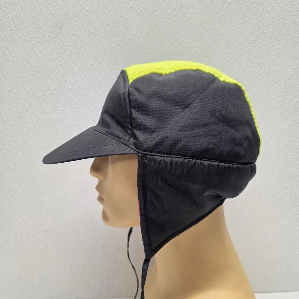 Vintage Obermeyer Junior Small Black & Yellow Nylon Ski Cap Winter Hat Ear Flaps